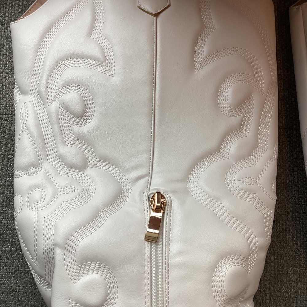 BERNESS Metallic Quilted Cowboy Boot (Women) 8.5M - Picture 13 of 14